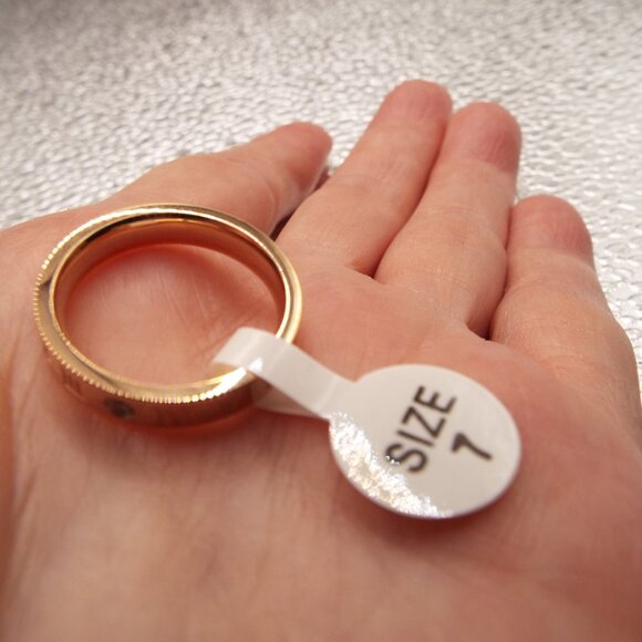 NWT DESIGNER ROMAN NUMERALS ROSE GOLD CLAD BAND W/ SETS SIZE 7 RING 76 - Picture 3 of 4